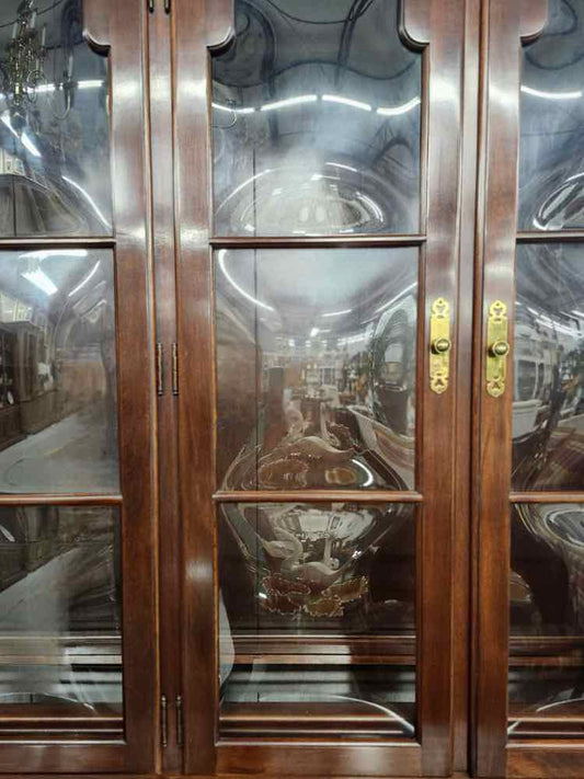 Ethan Allen 2pc Hutch