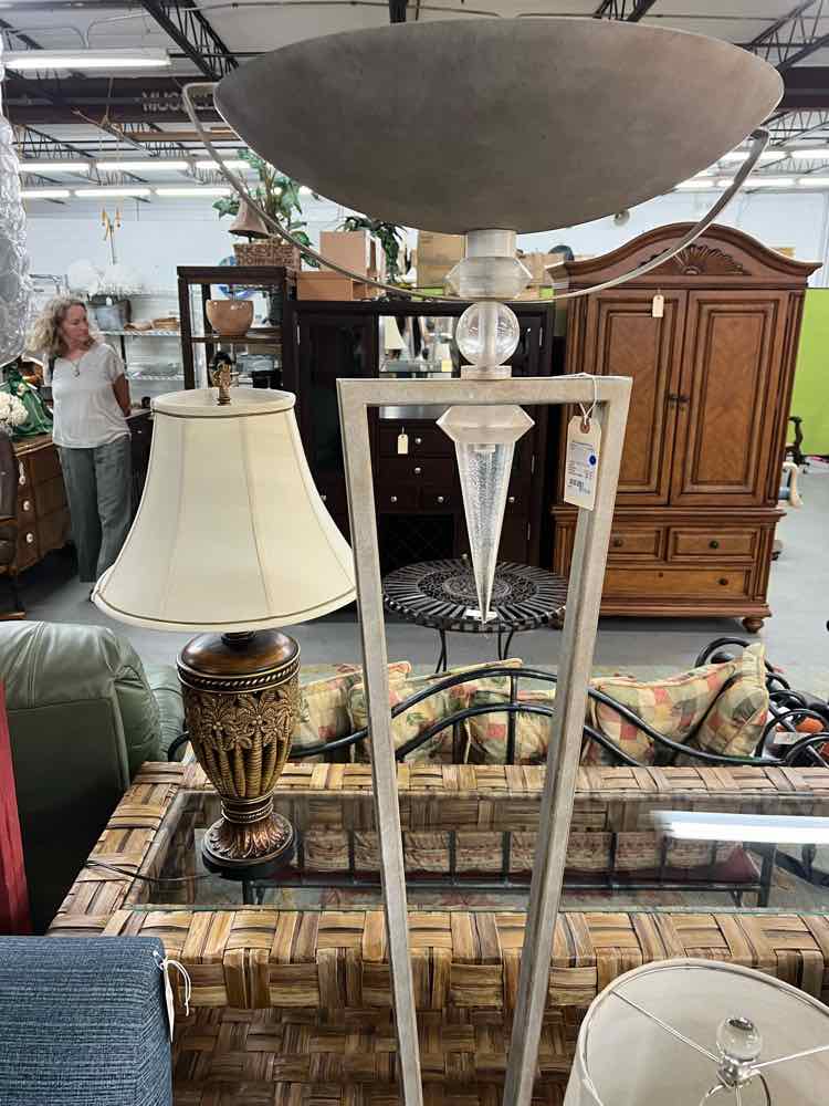 LARGE 'DECO' FLOOR LAMP