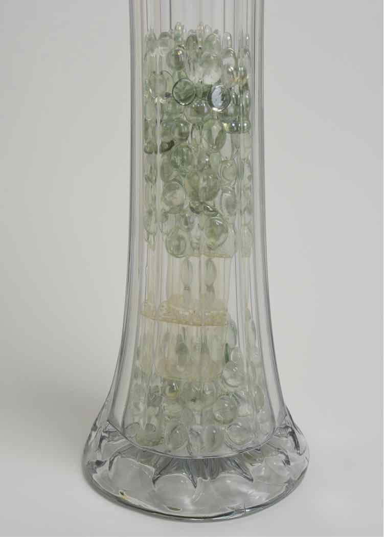 Lrg Clear Glass Swung Vase