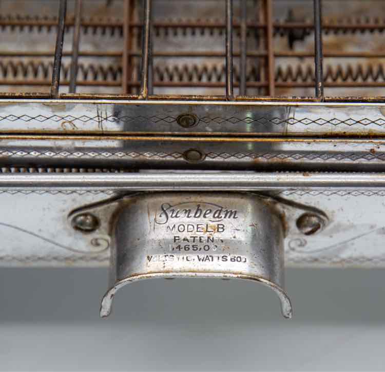 Vtg. Sunbeam Toaster