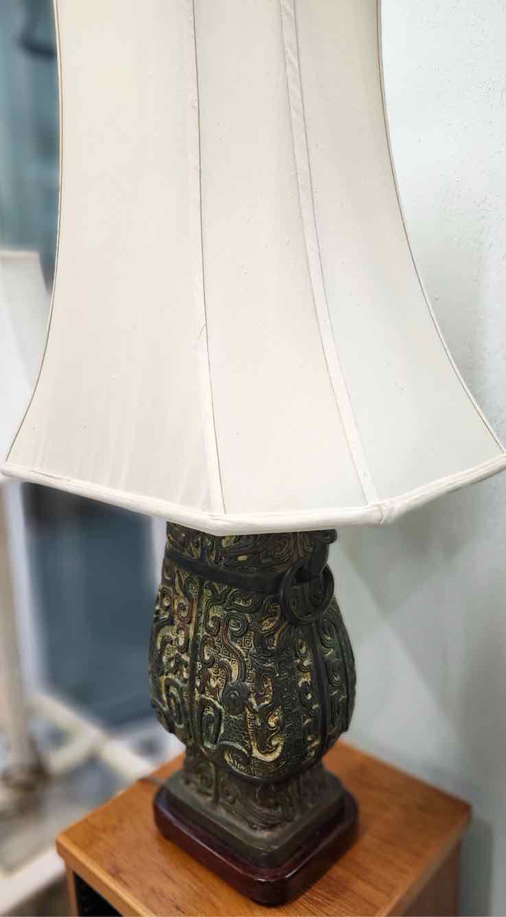 2-Handle Dragon/Bronze Lamp